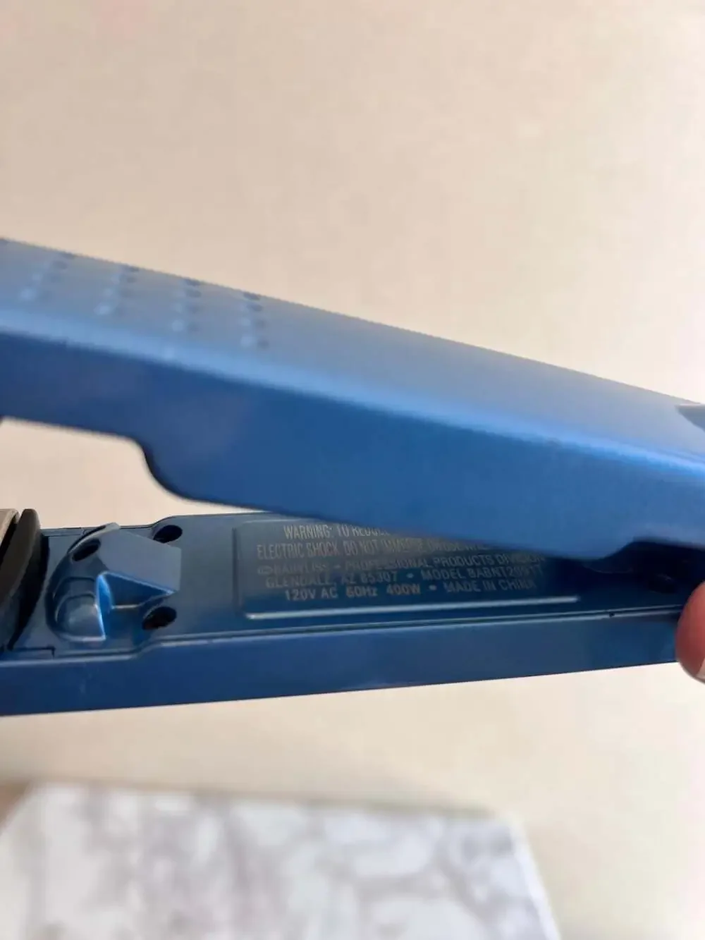 BaBylissPRO Nano Titanium Ultra-Thin Straightening Iron (Model BABNT2091T)